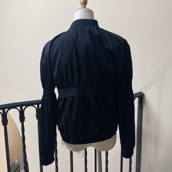 Guess light weight bomber jacket with banded elastic accents. Front zip. L/S. - Picture 3 of 5